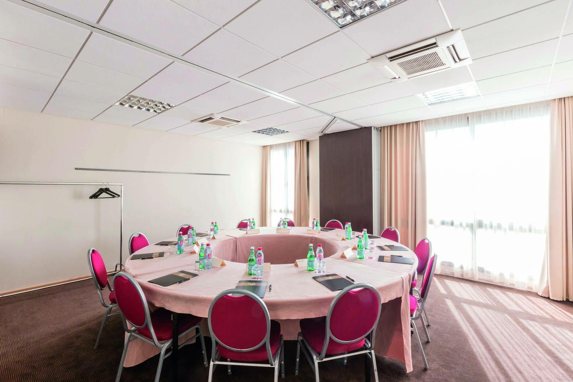 Clarion Aparthotel Toulouse Blagnac Airport Exterior foto
